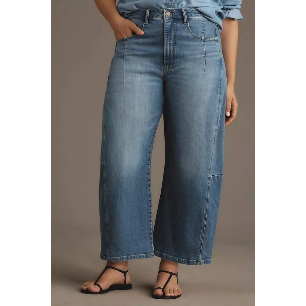 Wide Leg High-Rise Women's Jeans in Light Blue